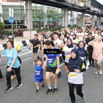 Runner Photo 4534849