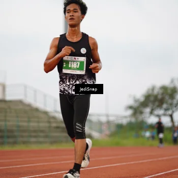 Runner Photo 4534856