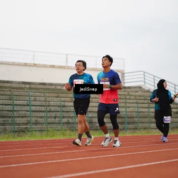 Runner Photo 4534867