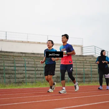 Runner Photo 4534868