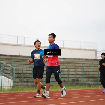 Runner Photo 4534878