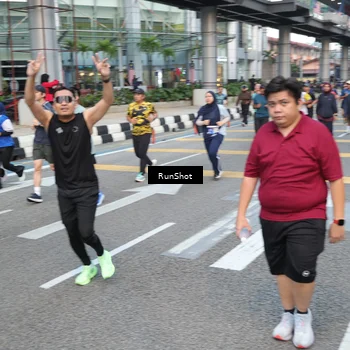 Runner Photo 4534892