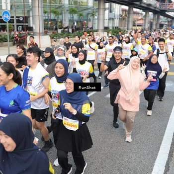 Runner Photo 4534915