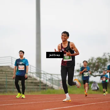 Runner Photo 4534925