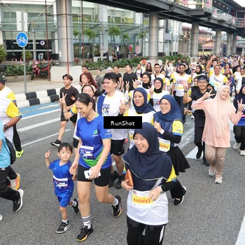 Runner Photo 4534941