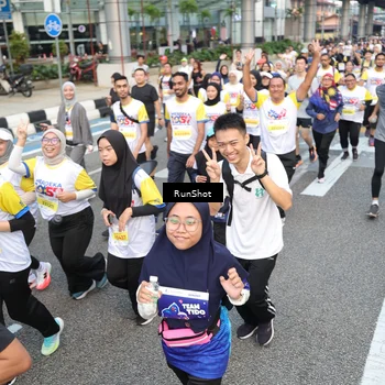 Runner Photo 4535024