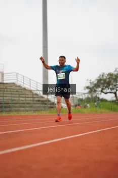 Runner Photo 4535034