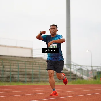 Runner Photo 4535046