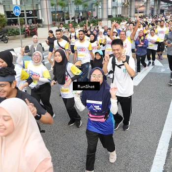 Runner Photo 4535057