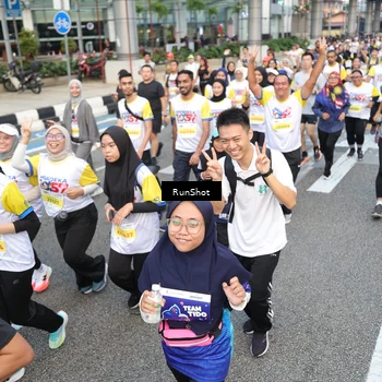 Runner Photo 4535063