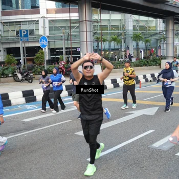 Runner Photo 4535117