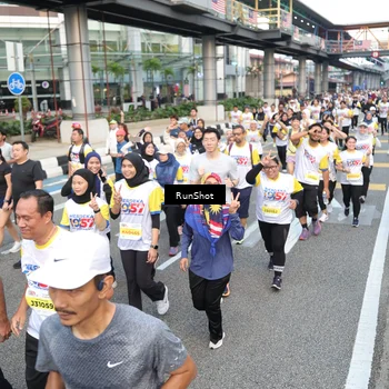 Runner Photo 4535135