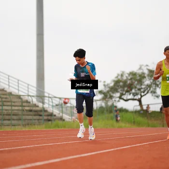 Runner Photo 4535136