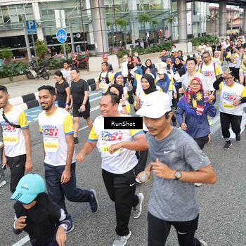 Runner Photo 4535164