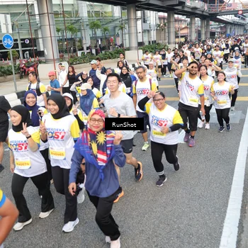 Runner Photo 4535180
