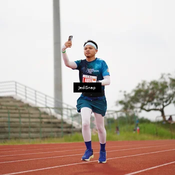 Runner Photo 4535190