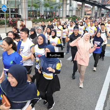 Runner Photo 4535195