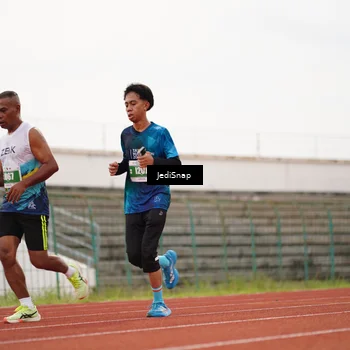 Runner Photo 4535254