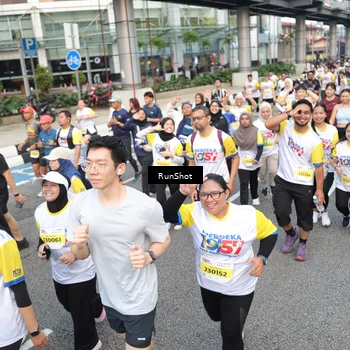 Runner Photo 4535279