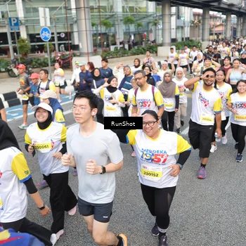 Runner Photo 4535281