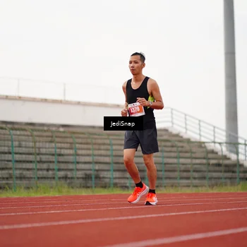 Runner Photo 4535337