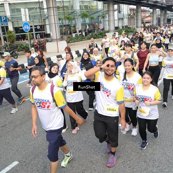 Runner Photo 4535371