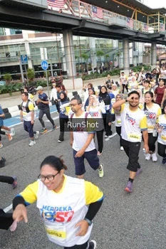 Runner Photo 4535431