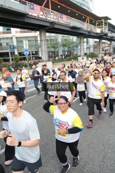 Runner Photo 4535435