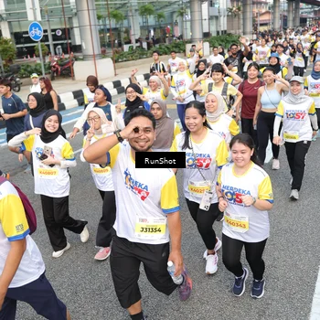 Runner Photo 4535500