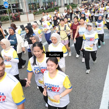 Runner Photo 4535535