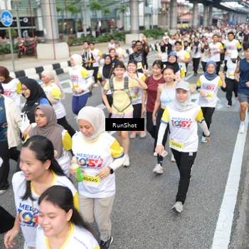 Runner Photo 4535583