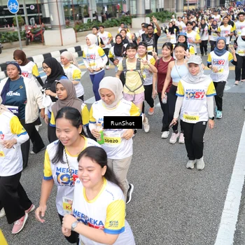 Runner Photo 4535614