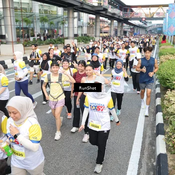 Runner Photo 4535662