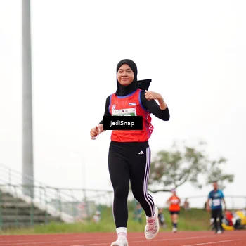 Runner Photo 4535715