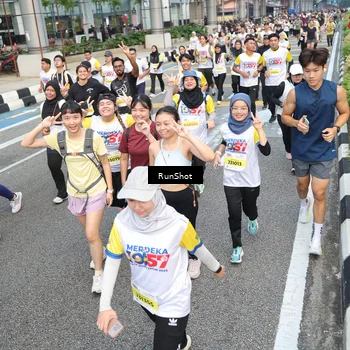 Runner Photo 4535760