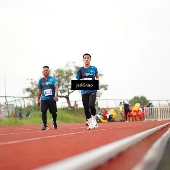 Runner Photo 4535761