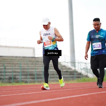 Runner Photo 4535799