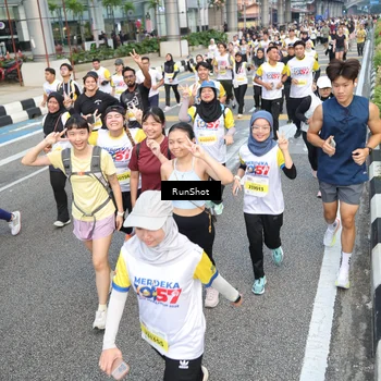 Runner Photo 4535819