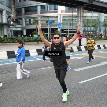 Runner Photo 4535845