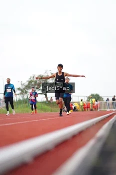 Runner Photo 4535857