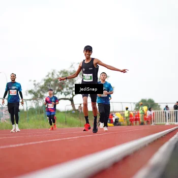 Runner Photo 4535870