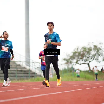 Runner Photo 4535875