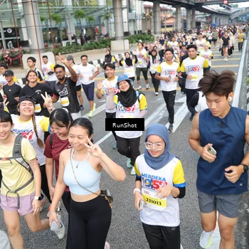 Runner Photo 4535889