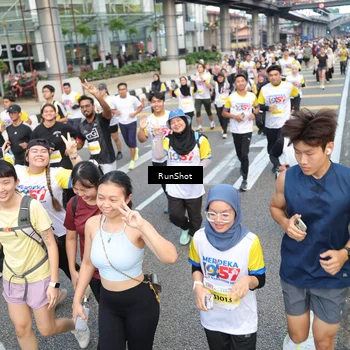 Runner Photo 4535905