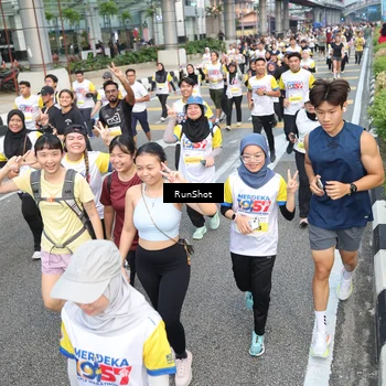 Runner Photo 4535915
