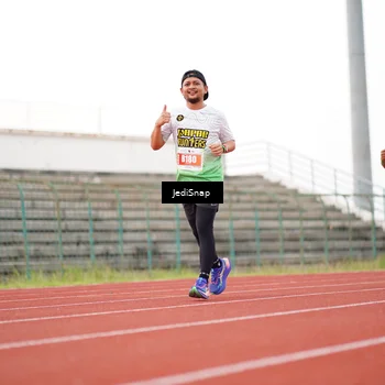 Runner Photo 4535916