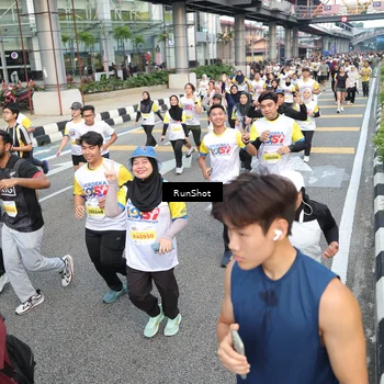 Runner Photo 4535974