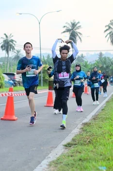 Runner Photo 4535976