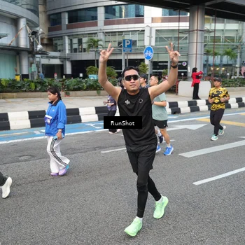 Runner Photo 4535986