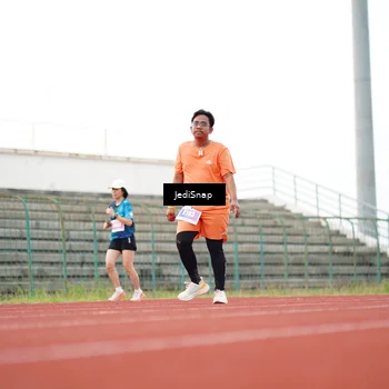 Runner Photo 4535997
